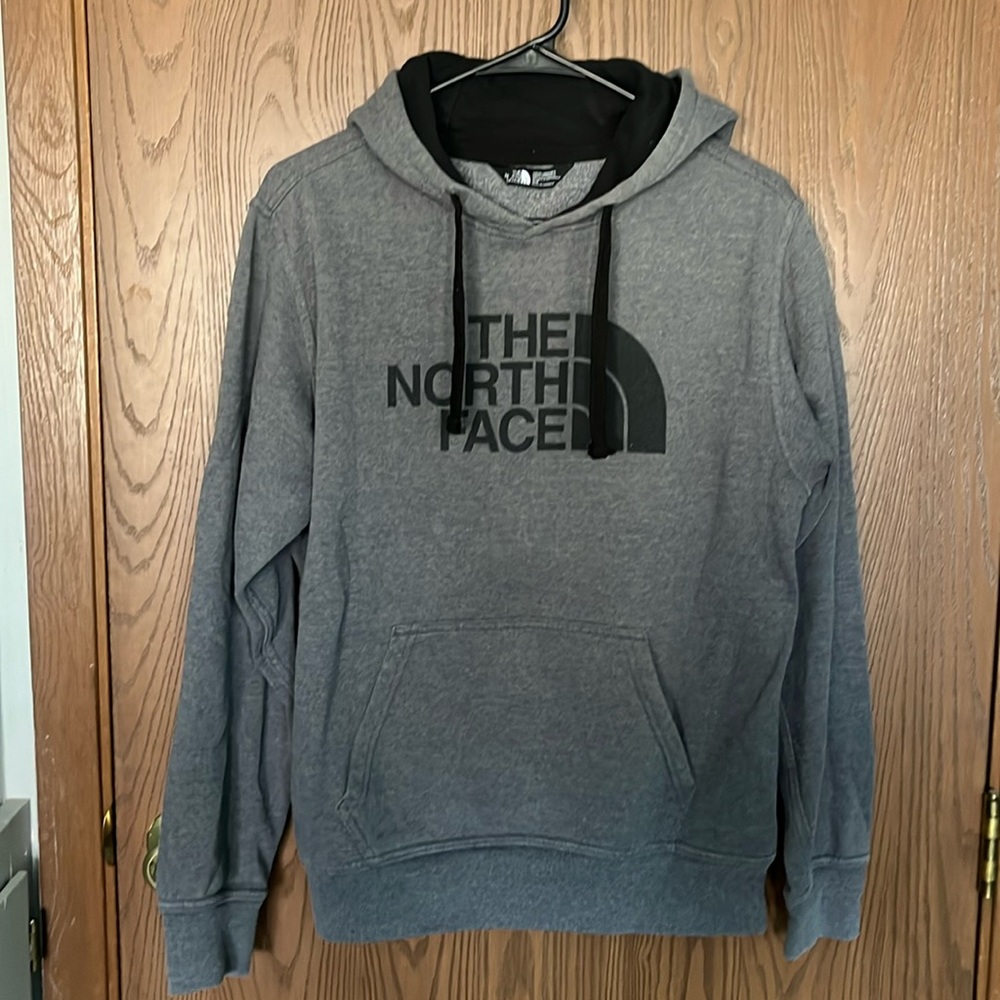 North Face Men’s Small Hooded Sweatshirt